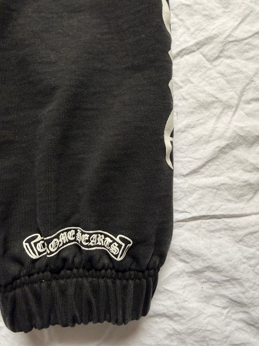 Chrome Hearts Black Cross Print Sweatpants - Picture 7 of 10